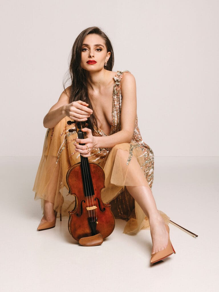 Esther Abrami : le violon comme un sport