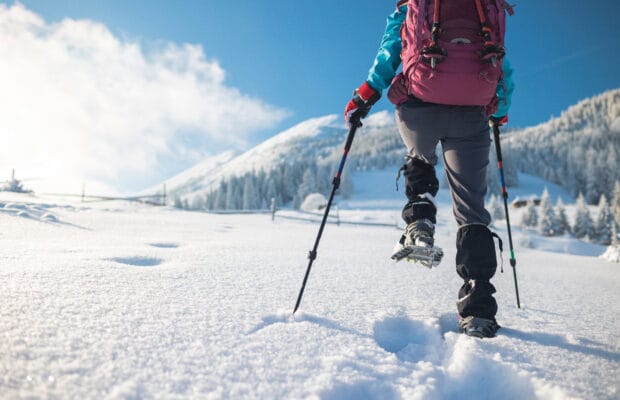 La pratique de la randonnée en raquettes à neige